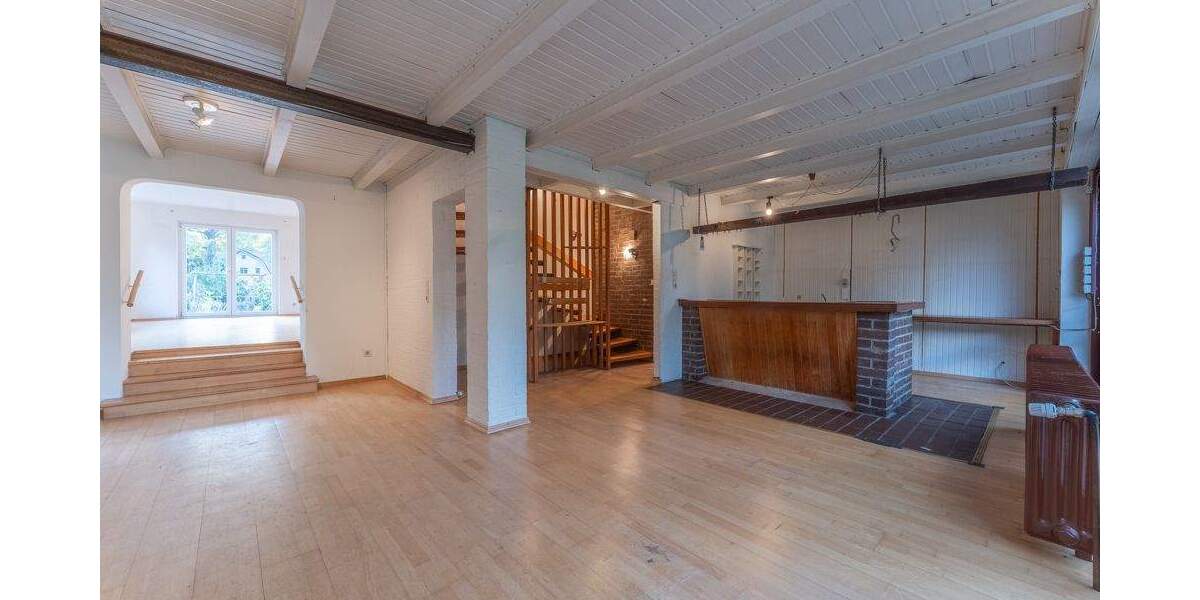 Einfamilienhaus Bremen / Oberneuland Oberneuland - 8 Zimmer, 220 m&sup2;, 499.000&euro; | Angebot:25680902