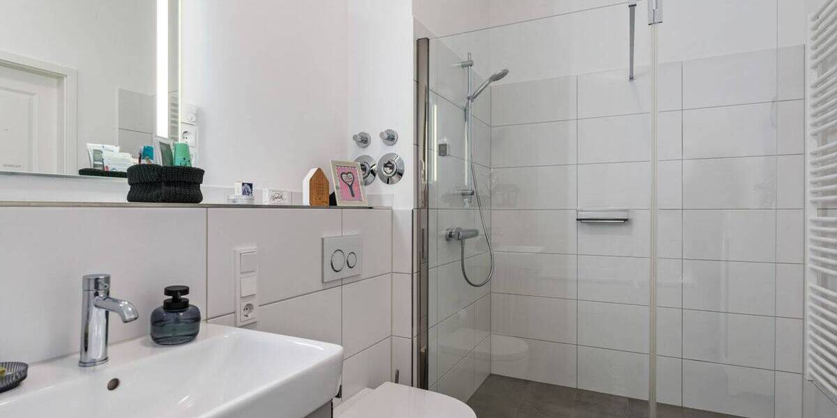 Etagenwohnung Bremen Handelshäfen - 3 Zimmer, 138 m&sup2;, 649.000&euro; | Angebot:26804705
