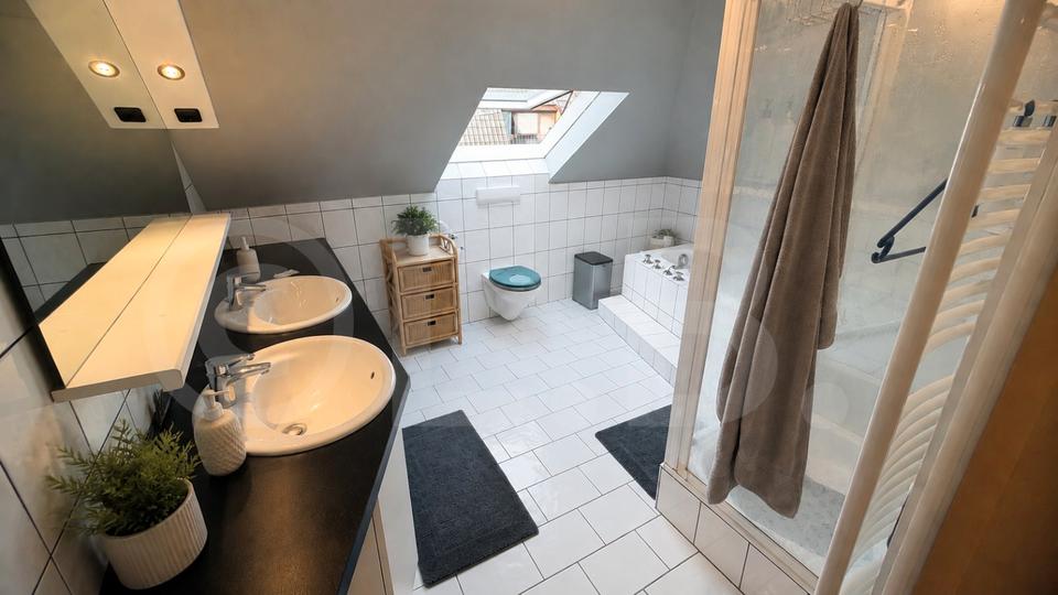 Etagenwohnung Achim - 3 Zimmer, 95 m&sup2;, 1.000&euro; | Angebot:26699502
