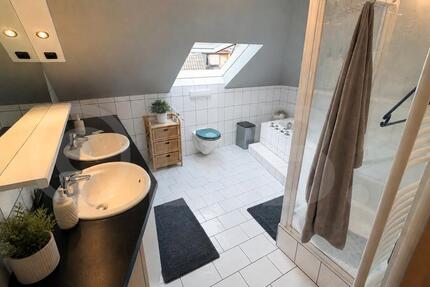 Wohnung Achim - 3 Zimmer, 95 m&sup2;, 1.000&euro; | Angebot:26699502