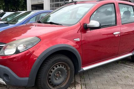 Dacia Sandero 210.000 km 1.990 &euro; Bremen 28207