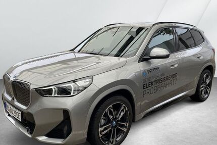 BMW iX1 13.200 km 48.890 € Bremen 28757