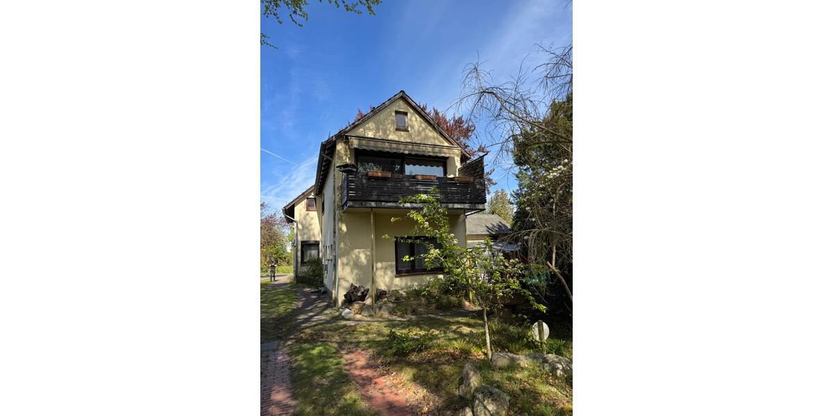 Einfamilienhaus Bremen Vegesack - 7 Zimmer, 151 m&sup2;, 340.000&euro; | Angebot:26610368