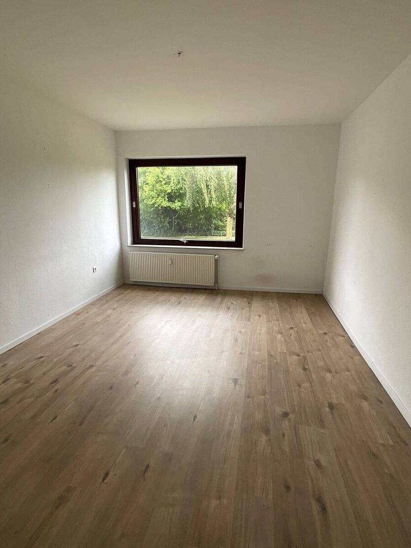 Schön geschnittene 3-Zi.-Whg. mit Terrasse und großem Gemeinschaftsgarten in SykeGessel 3 zimmer