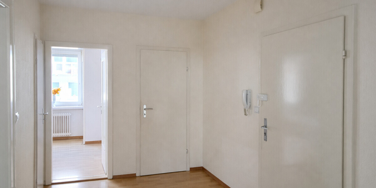 Großzügige 2-Zimmer-Wohnung mit Balkon – ideal für Eigennutzer, Best Ager oder Kapitalanleger - Erdgeschoßwohnung Bremen Hemelingen | Angebot:26883134