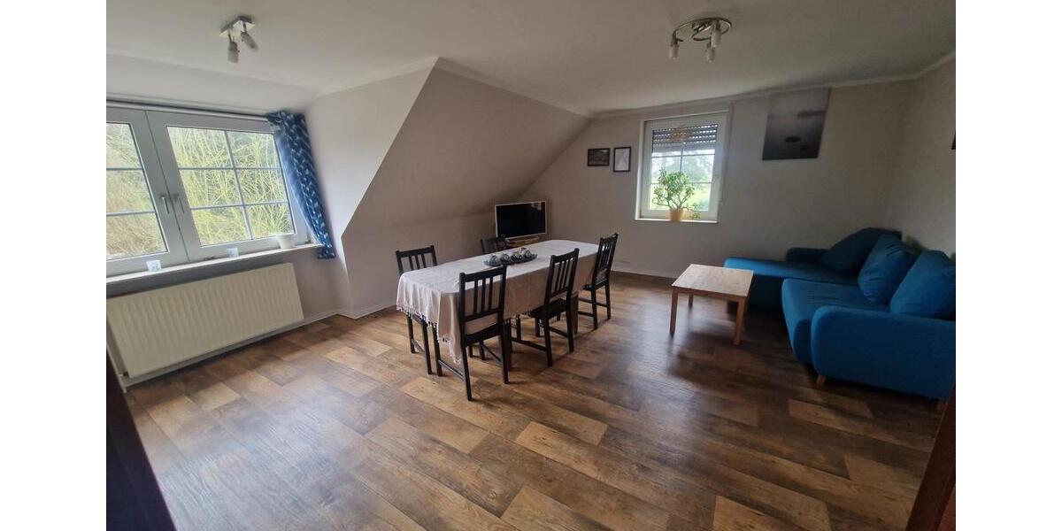 Dachgeschoßwohnung Elsfleth - 3 Zimmer, 83 m&sup2;, 750&euro; | Angebot:25857191