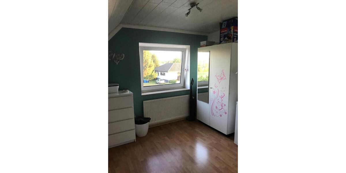 Dachgeschoßwohnung Oyten - 3 Zimmer, 84 m&sup2;, 1.100&euro; | Angebot:25989962