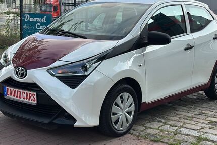 Toyota Aygo (X) 85.000 km 7.999 € Bremen 28199
