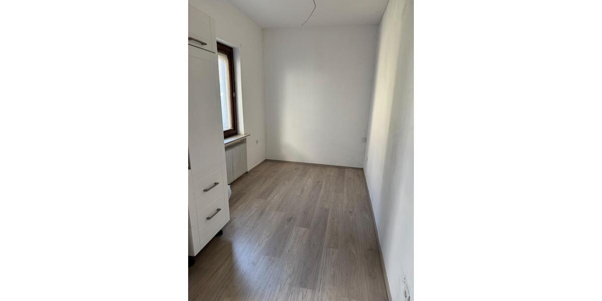 Erdgeschoßwohnung Bremen Blumenthal - 3 Zimmer, 75 m&sup2;, 916&euro; | Angebot:27657727