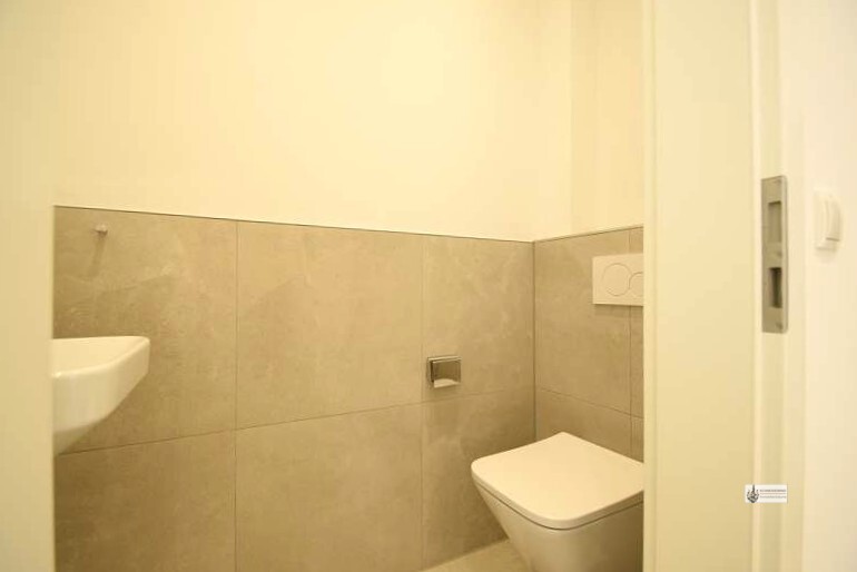 Hoch moderne Penthouse-Wohnung Neubau zum 1.7.2026 Rollläden+Stellplatz+Dachterrasse mit Einbauküche - Einfamilienhaus Weyhe Leeste | Angebot:26944036