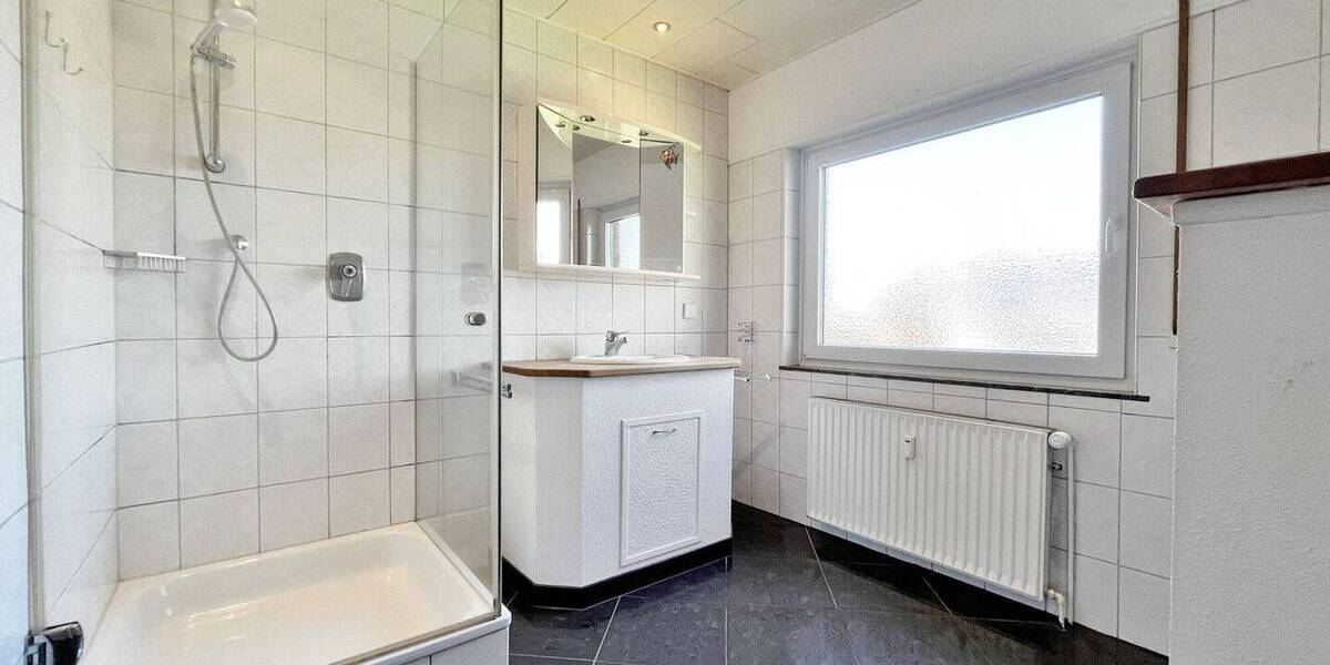 Mehrfamilienhaus, Wohnhaus Bremen Strom - 9 Zimmer, 268 m&sup2;, 429.000&euro; | Angebot:26862441