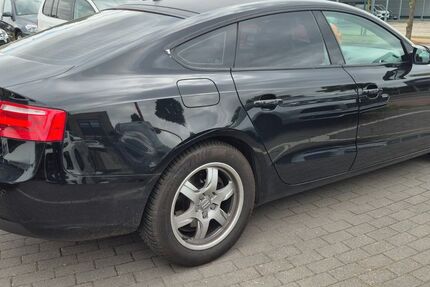 Audi A5 270.000 km 6.999 &euro; Achim 28832