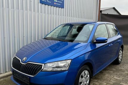 Skoda Fabia 74.434 km 9.445 &euro; Stuhr 28816