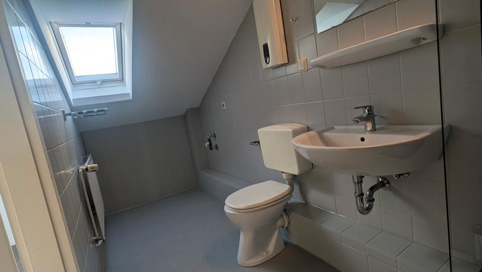 Dachgeschoßwohnung Bremen Östliche Vorstadt - 1 Zimmer, 63 m&sup2;, 890&euro; | Angebot:26097692