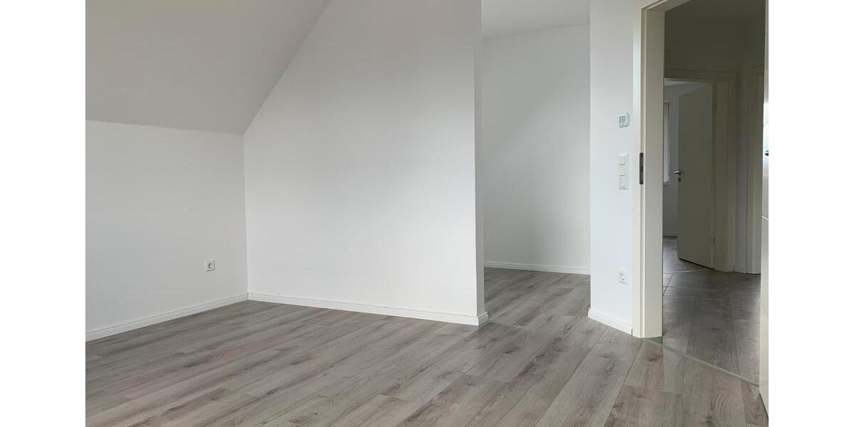 Doppelhaushälfte Ganderkesee - 4 Zimmer, 130 m&sup2;, 475.000&euro; | Angebot:27217623
