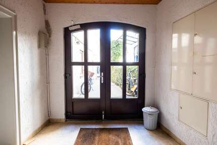 Wohnung zum Kaufen in Delmenhorst 65.000 € 40.77 m² 2 zimmer