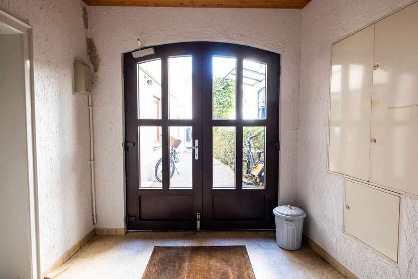 Wohnung zum Kaufen in Delmenhorst 65.000 € 40.77 m² 2 zimmer