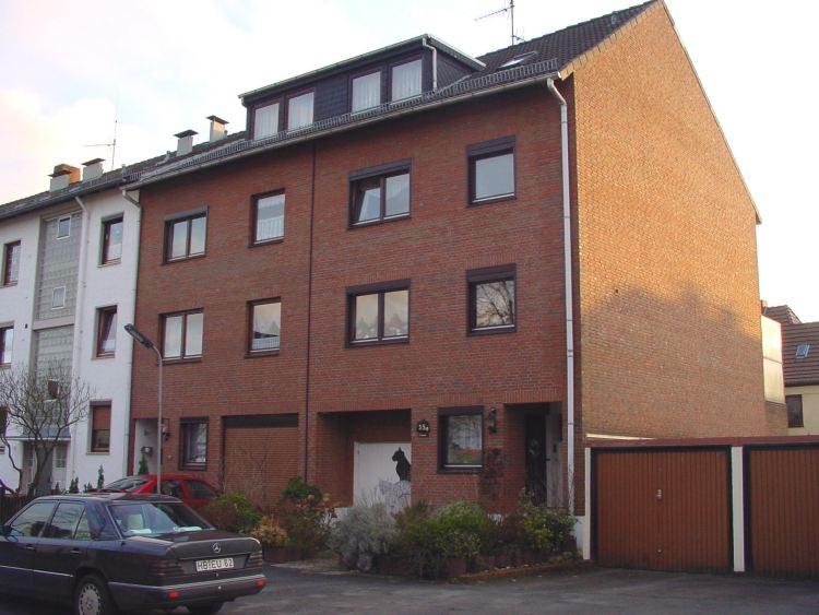Doppelhaushälfte Bremen Blumenthal - 6 Zimmer, 222 m&sup2;, 270.000&euro; | Angebot:26528630