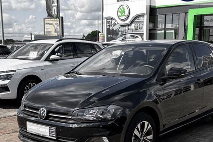 VW Polo 49.296 km 14.450 € Bremen 28201