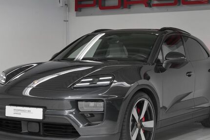 Porsche Macan 8.454 km 88.890 &euro; Bremen 28207