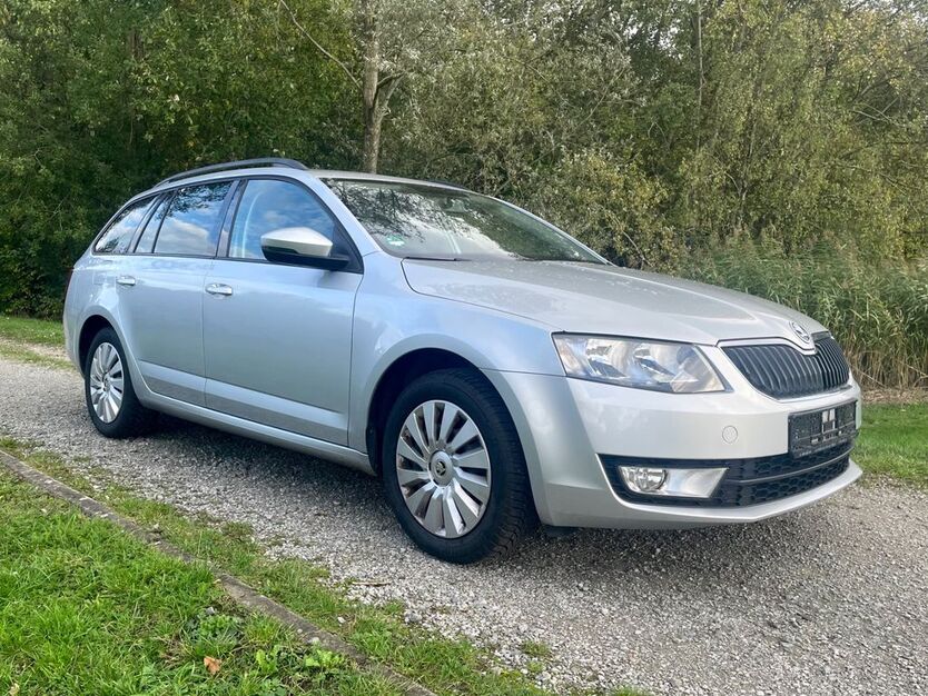 Skoda Octavia 110.000 km 8.990 € Bremen 28197