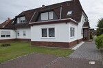 Großes modernisiertes EFH + EBK + Wintergarten + 2 Bäder mit 2 Stellplätzen vor dem Haus