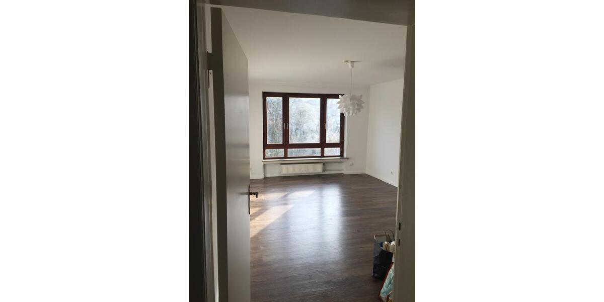 Etagenwohnung Bremen Schwachhausen - 3 Zimmer, 91 m&sup2;, 1.430&euro; | Angebot:25084772