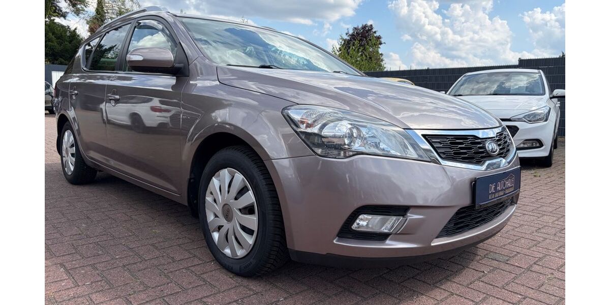 Kia ceed Sportswagon 141.221 km 5.775 &euro; Delmenhorst 27755