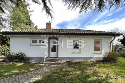 Haus zum Mieten in Bremen 750 € 73.25 m²