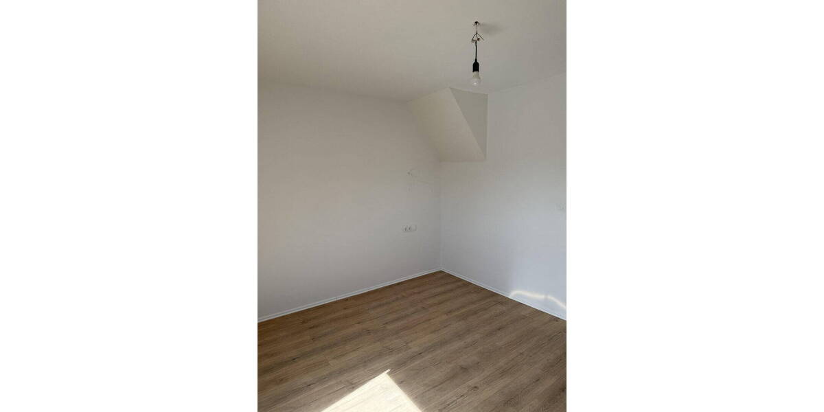 Reihenmittelhaus Delmenhorst Iprump/Stickgras - 4 Zimmer, 98 m&sup2;, 299.000&euro; | Angebot:26770139