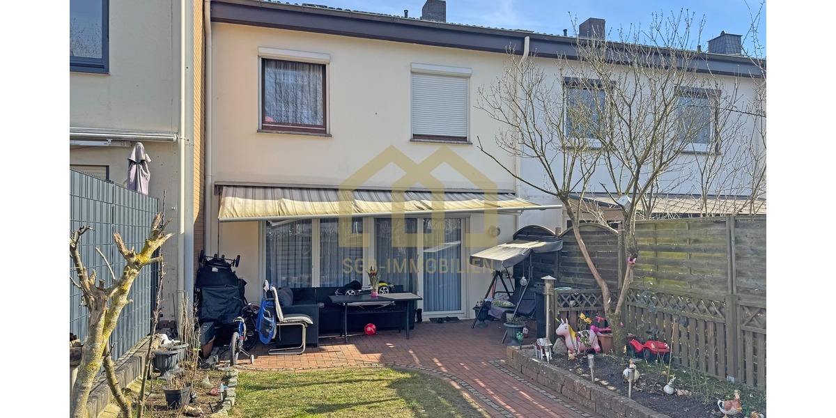 Achim: 5-Zimmer-Reihenhaus mit Garten, EBK & ausgebautem Dachgeschoss + Garage - Reihenmittelhaus Achim | Angebot:26748366