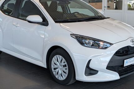 Toyota Yaris 61.932 km 14.890 &euro; Achim Bierden 28832