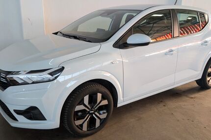 Dacia Sandero 5.800 km 15.990 &euro; Delmenhorst 27751