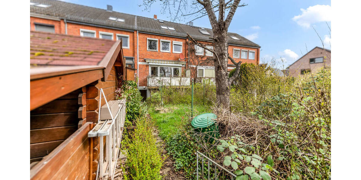 Reihenmittelhaus Bremen Kirchhuchting - 6 Zimmer, 105 m&sup2;, 230.000&euro; | Angebot:26117406