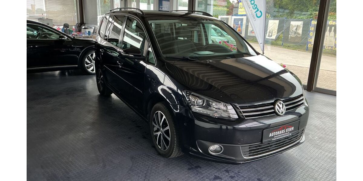 VW Touran 185.000 km 9.400 &euro; Bremen 28201