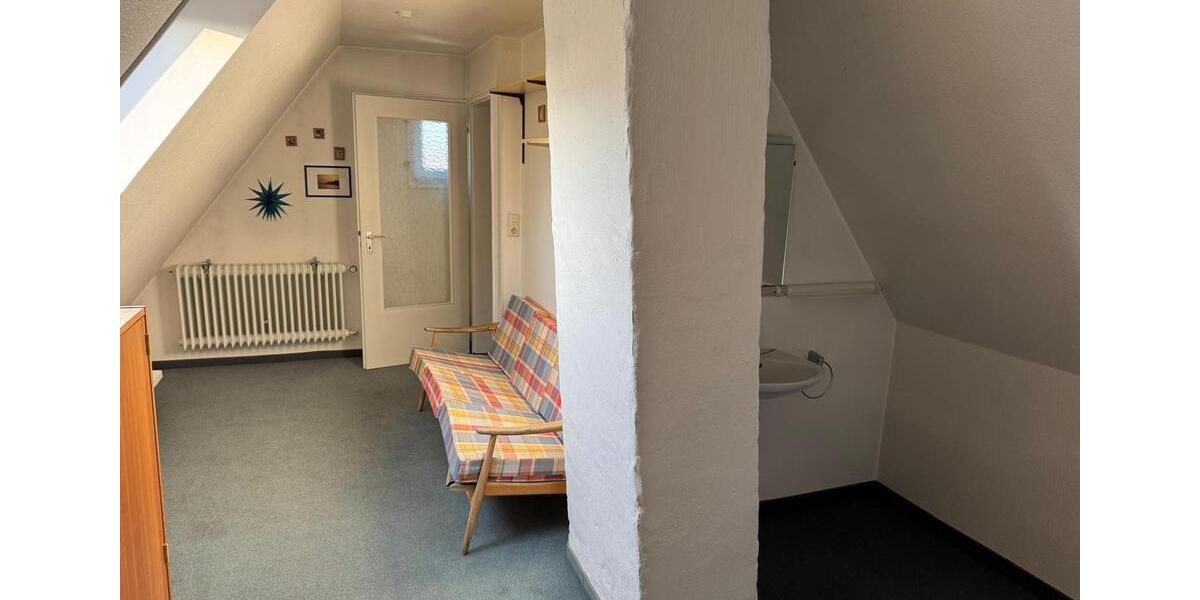 Dachgeschoßwohnung Syke - 4 Zimmer, 90 m&sup2;, 900&euro; | Angebot:24977177