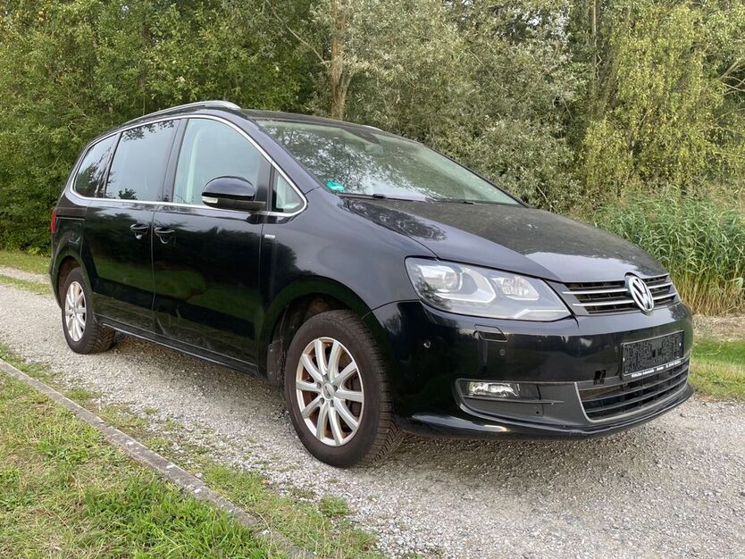 VW Sharan 272.000 km 7.490 € Bremen 28197