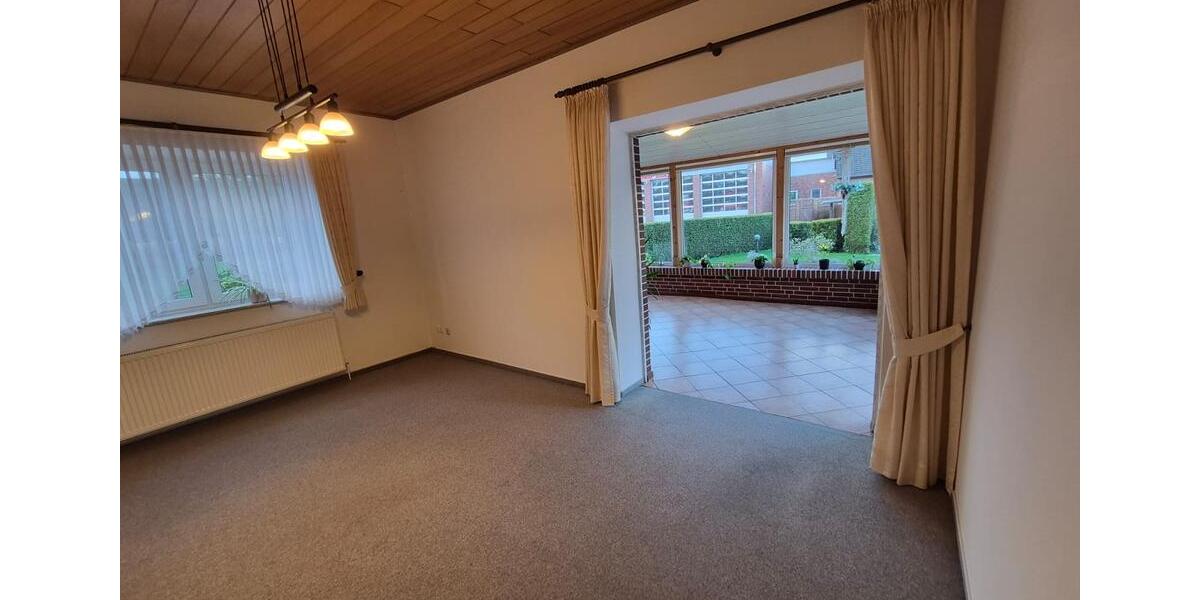 Erdgeschoßwohnung Hambergen - 4 Zimmer, 145 m&sup2;, 1.150&euro; | Angebot:26282961