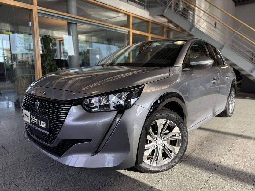 Peugeot 208 21.117 km 15.990 € Lilienthal 28865