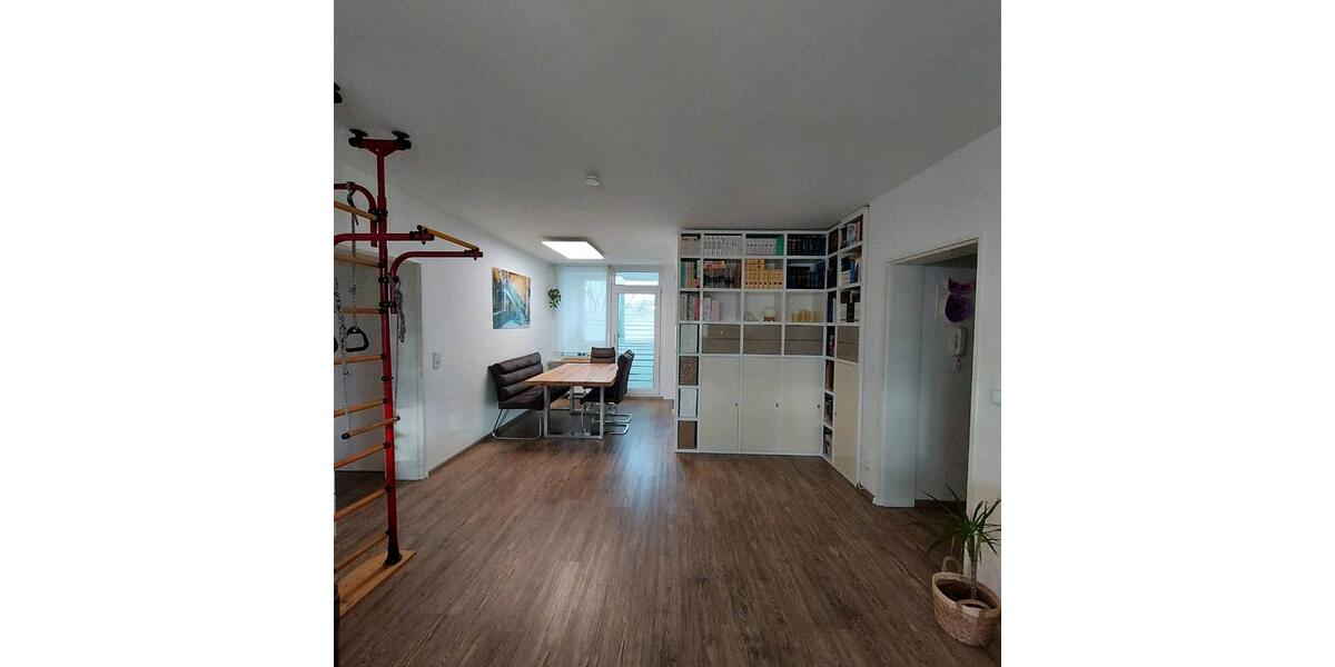 Etagenwohnung Bremen Hemelingen - 4 Zimmer, 96 m&sup2;, 200.000&euro; | Angebot:25567222