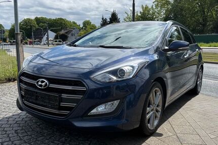 Hyundai i30 137.000 km 8.800 &euro; Bremen 28259
