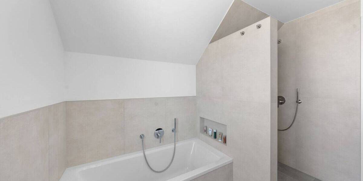 Einfamilienhaus Weyhe Leeste - 3 Zimmer, 121 m&sup2;, 649.000&euro; | Angebot:26595139