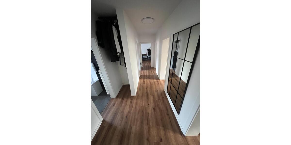 Etagenwohnung Hambergen - 4 Zimmer, 82 m&sup2;, 1.050&euro; | Angebot:25844757