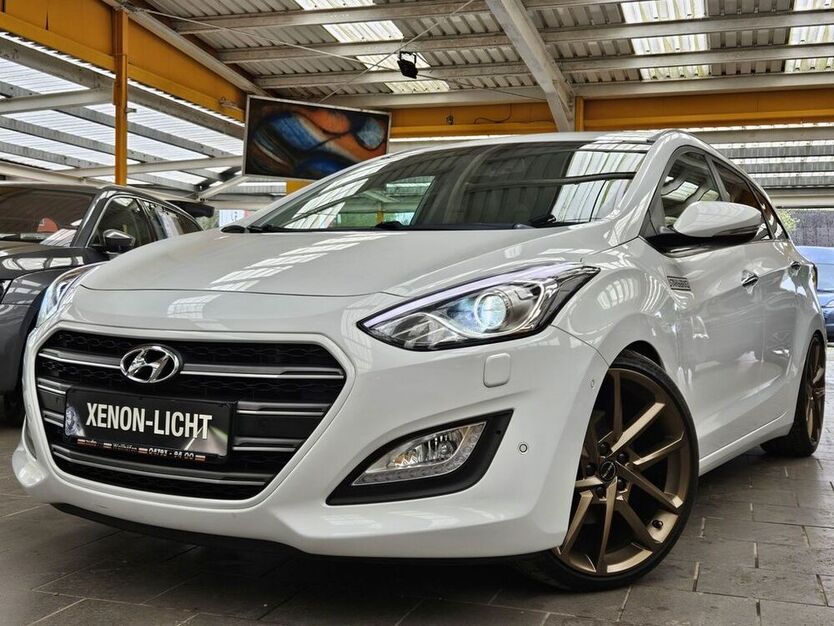 i30