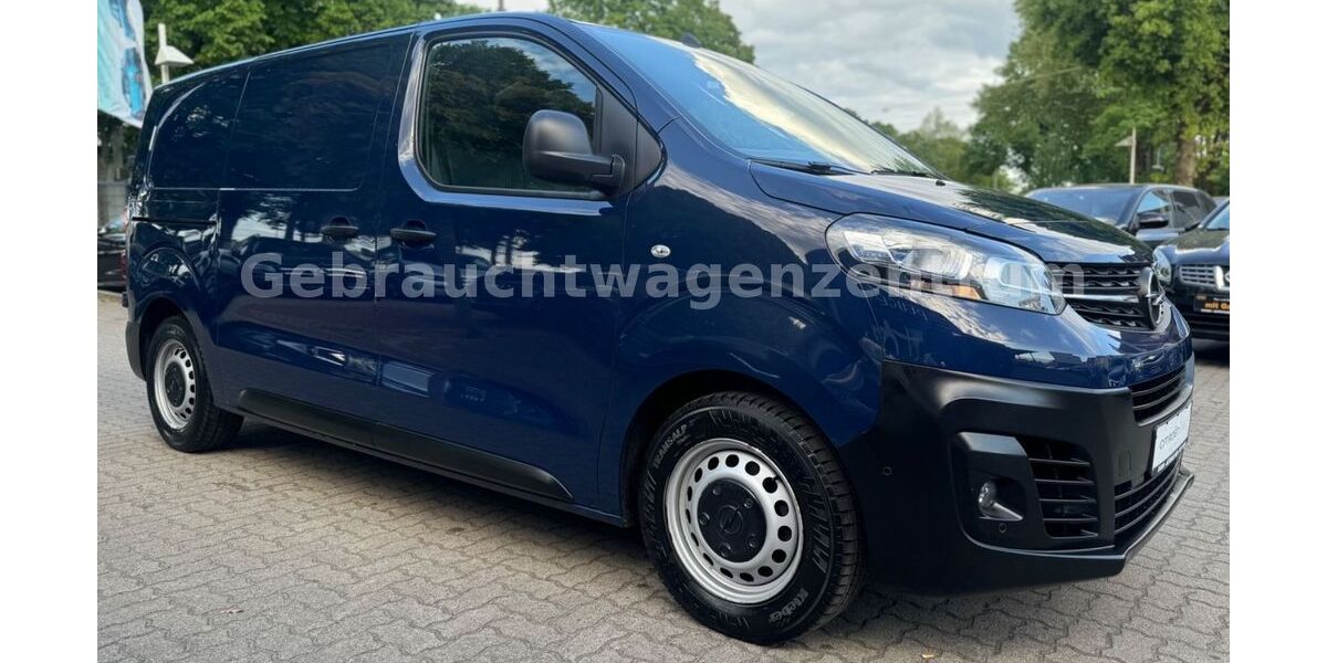 Opel Vivaro 200.000 km 8.990 &euro; Bremen 28207