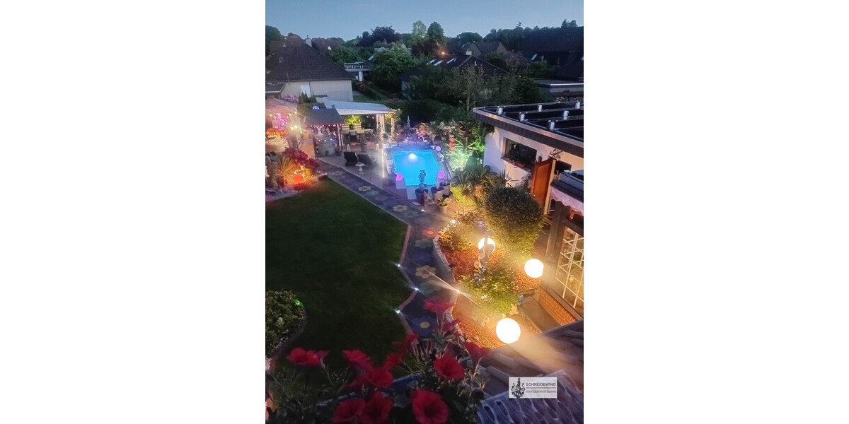 Modernes Einfamilienhaus mit Wellnessgarten, Pool, Whirlpool & PV-Anlage in bester Wohnlage von Syke - Einfamilienhaus Syke Syke | Angebot:26974881