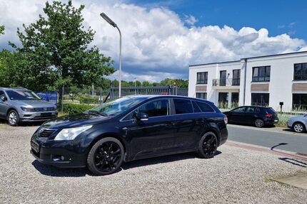 Toyota Avensis 292.000 km 2.750 &euro; Achim 28832