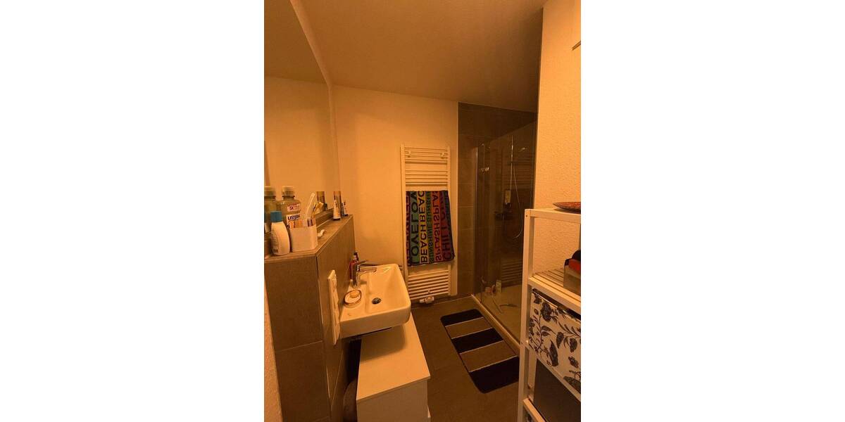 Etagenwohnung Bremen Regensburger Straße - 2 Zimmer, 74 m&sup2;, 1.005&euro; | Angebot:26290830