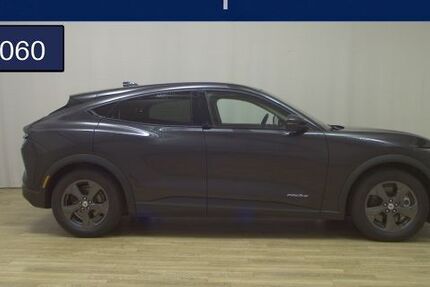 Ford Mustang Mach-E 56.441 km 26.480 &euro; Bremen / Arsten 28279