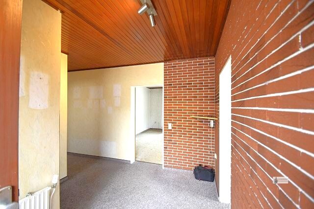 EFH für eine große Familie mit handwerklichem Geschick +Garagen+Wintergarten +ausbaubares DG+Garten - Einfamilienhaus Berne / Ganspe Ganspe | Angebot:26974816